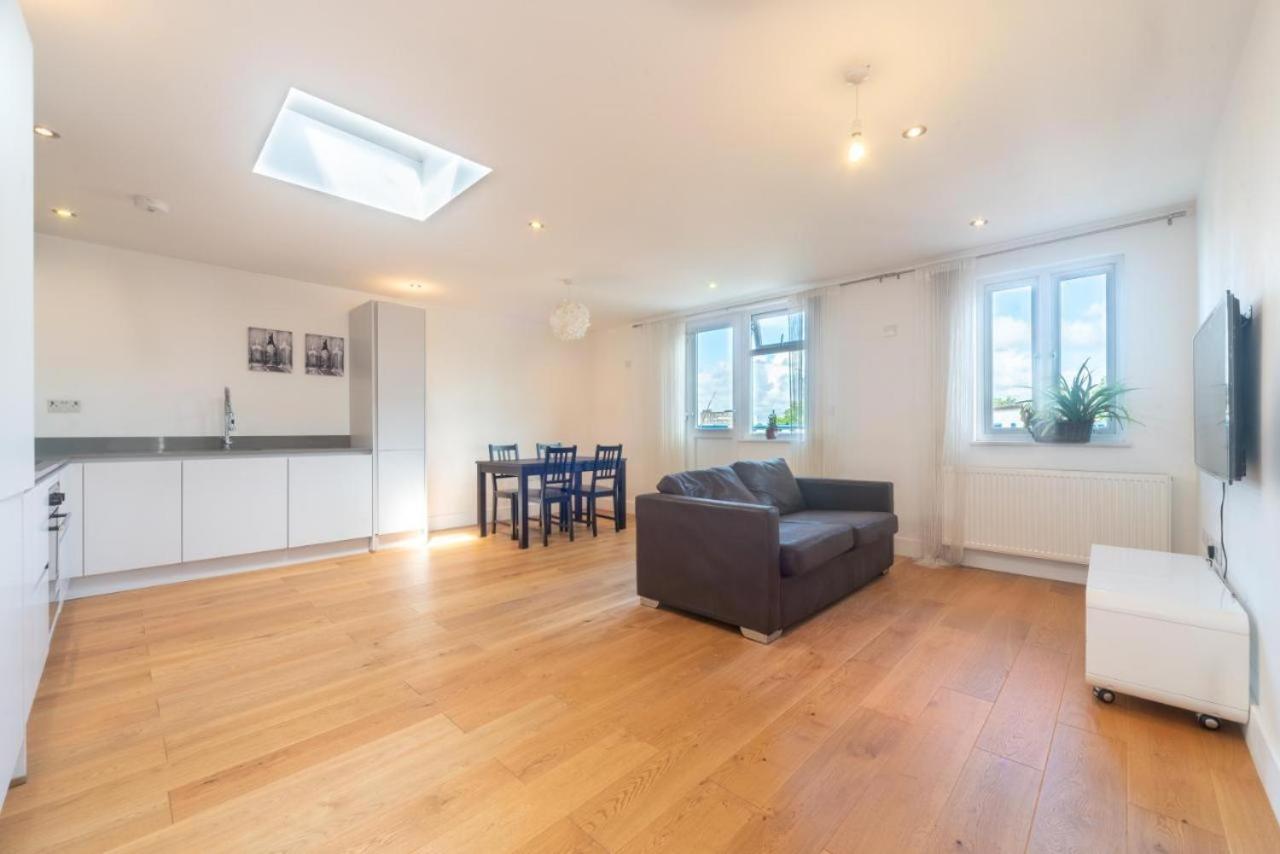 Lovely Penthouse Near Canary Wharf London Exteriör bild