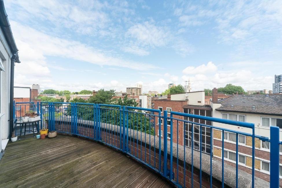 Lovely Penthouse Near Canary Wharf London Exteriör bild